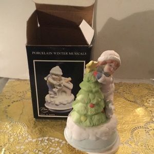 NIB Vintage 1990s musical figurine